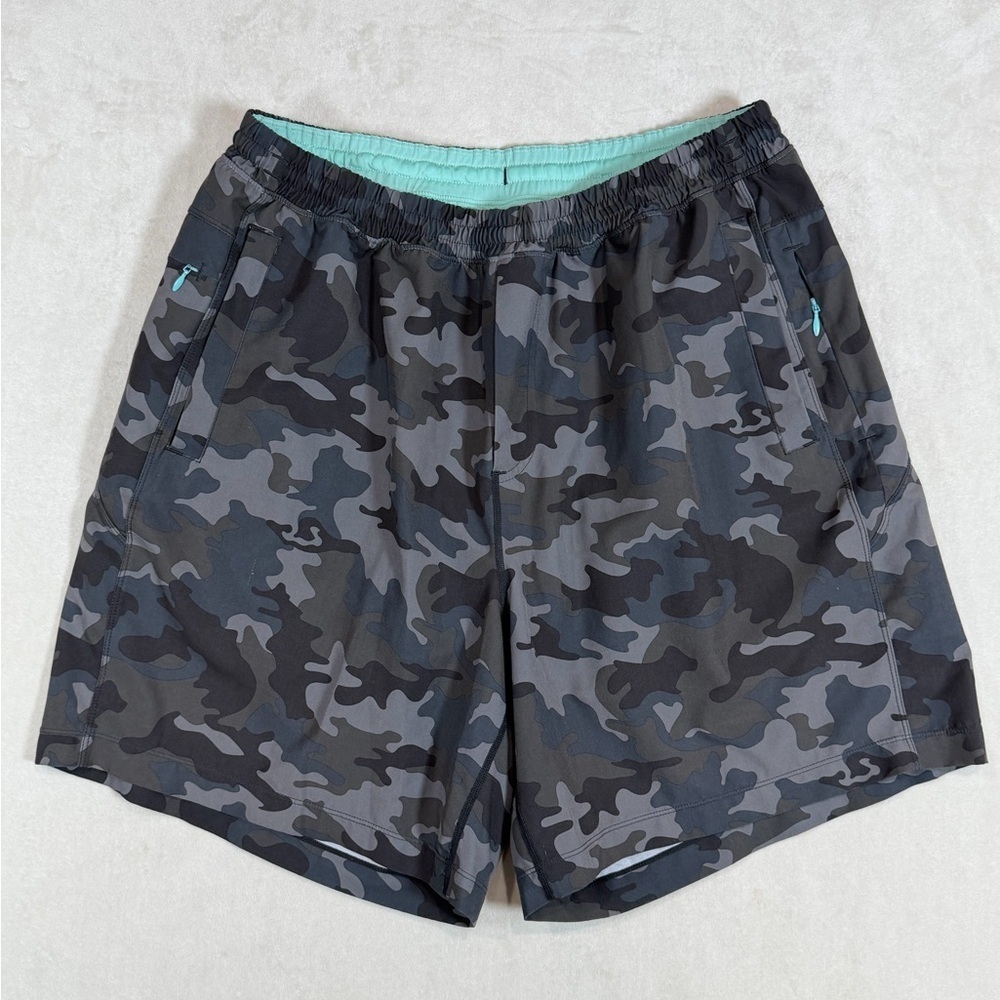 Birddogs XXL Boomstick Camo Athletic Shorts Stretch Waist Black and Gray